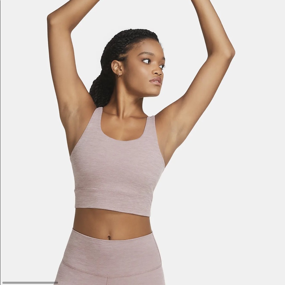 Women's Infinalon Crop Top
Nike Yoga Luxe